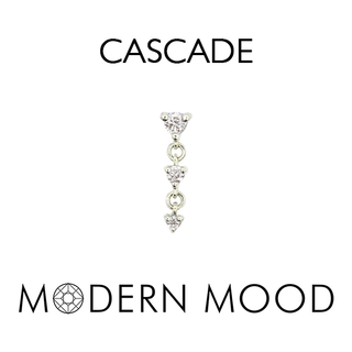 Cascade end with triple diamond dangle in white gold