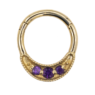 Lacey hinged ring with amethyst gems in yellow gold, 16g 5/16"