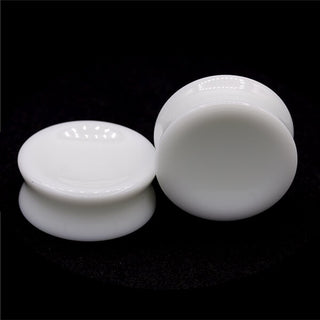 Concave stone plugs in white, 1-1/8" (28mm)