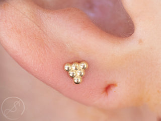 6-bead triangle threadless end in white gold, 4.5mm overall