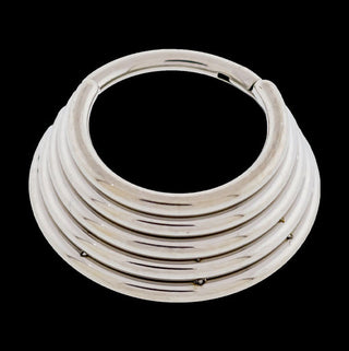 Array stacked shield hinged ring in titanium, 16g