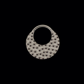 Urth hammer textured shield hinged ring in titanium, 16g