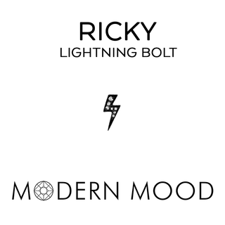 Ricky lightning bolt end in black gold w/ 7 gen diamond, 3.5x8mm